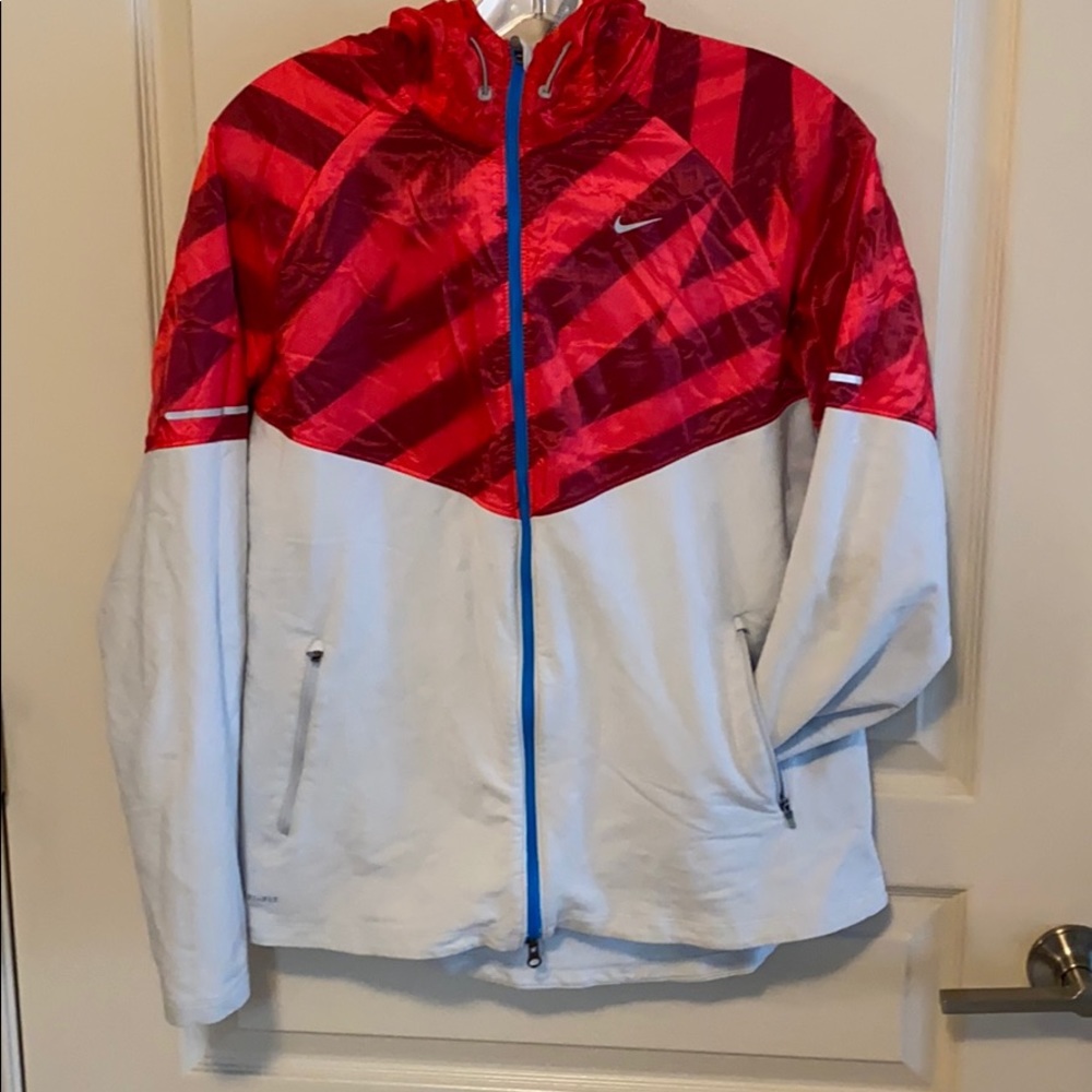 Nike Dri-Fit Warmup hoodie size L